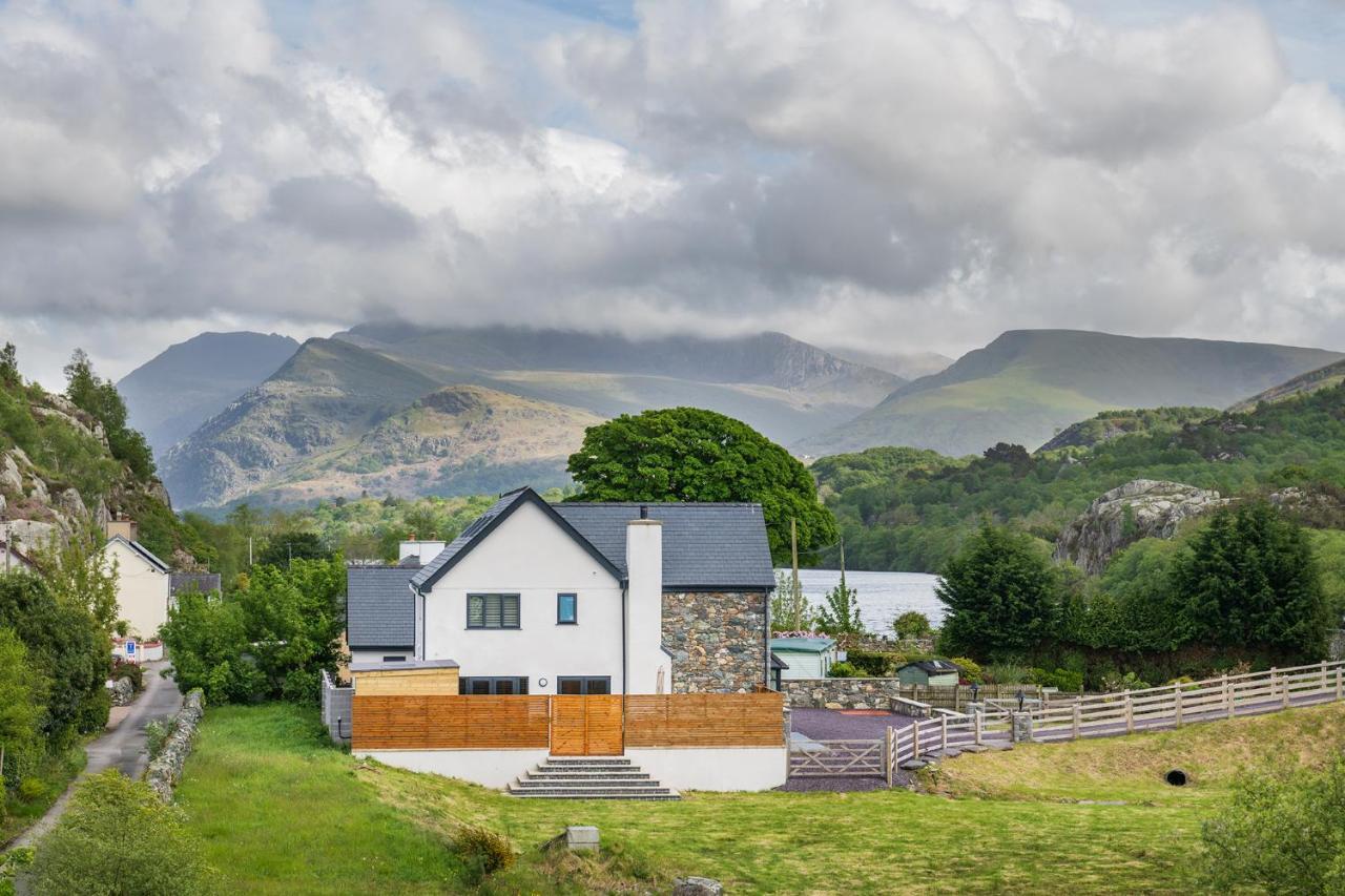 Arlyn, Padarn Lake Viewpoint In Snowdonia カーナーヴォン エクステリア 写真